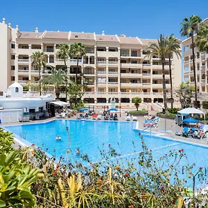 https://castle-harbour-505-listen-the-stars.tenerifehoteles.net