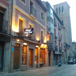 https://hostal-santo-tome.besthotelstoledo.com