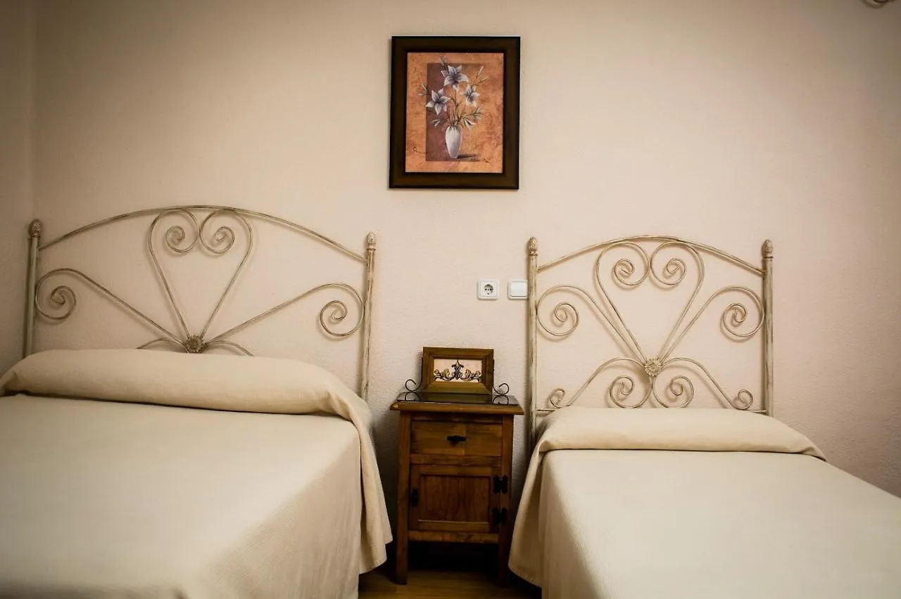 Hostal Restaurante El Paso Bailén Affittacamere